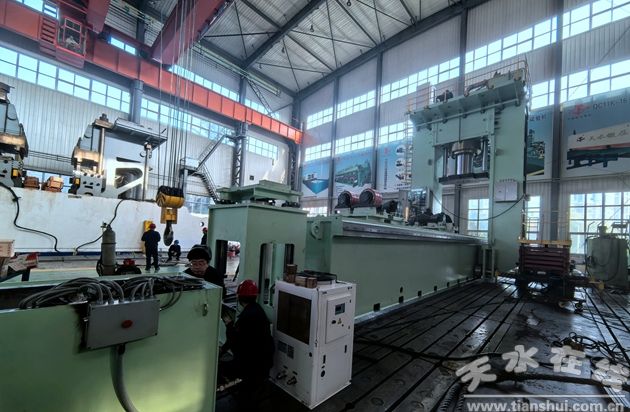 ��ˮ呉����F��ǰ�����ӱ����I�Ŀ�����O��Уֱ�C